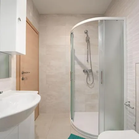 Apartment Ulika By Briskva