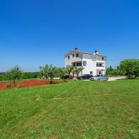 Apartment Ulika By Briskva *